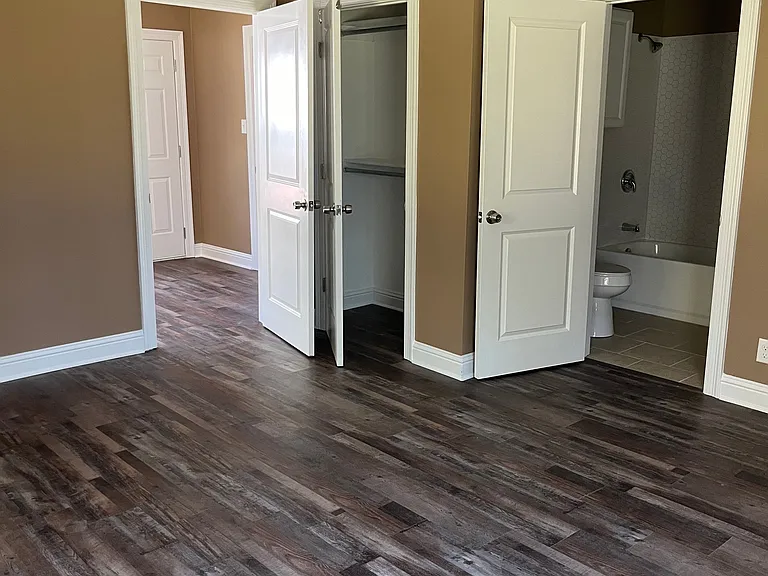 238 Twin Oaks Rd — Photo 11