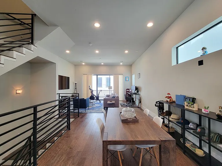 5709 Larkin St #A — Photo 41
