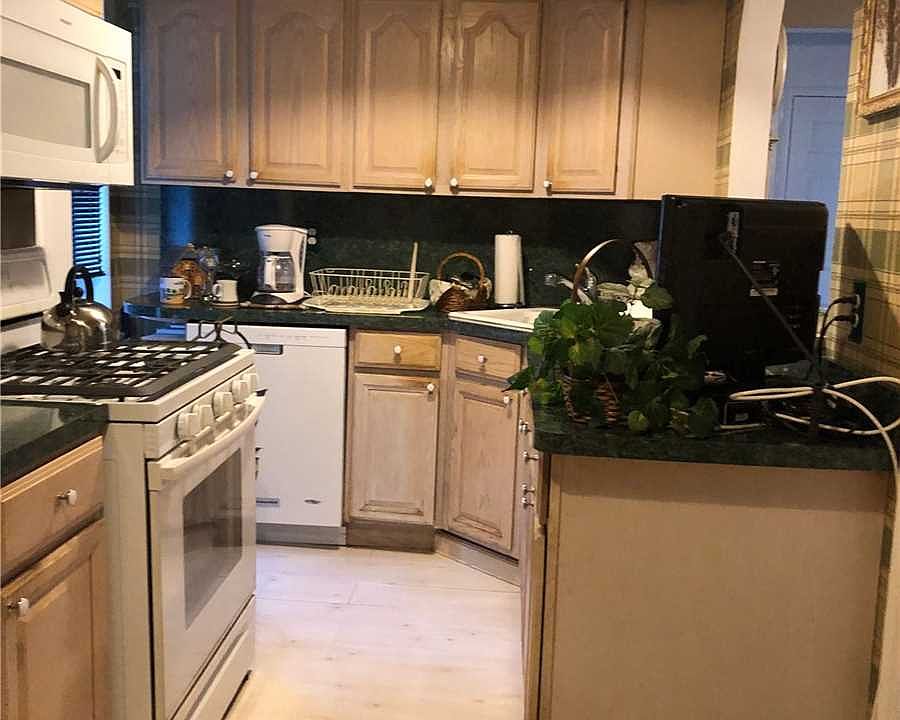 1st image of 75-35 210th St APT 6E