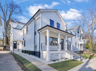 21 Cross St #2, Montclair, NJ 07042