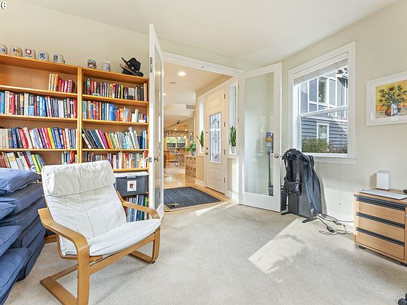 5th image of 17511 Erin Ct