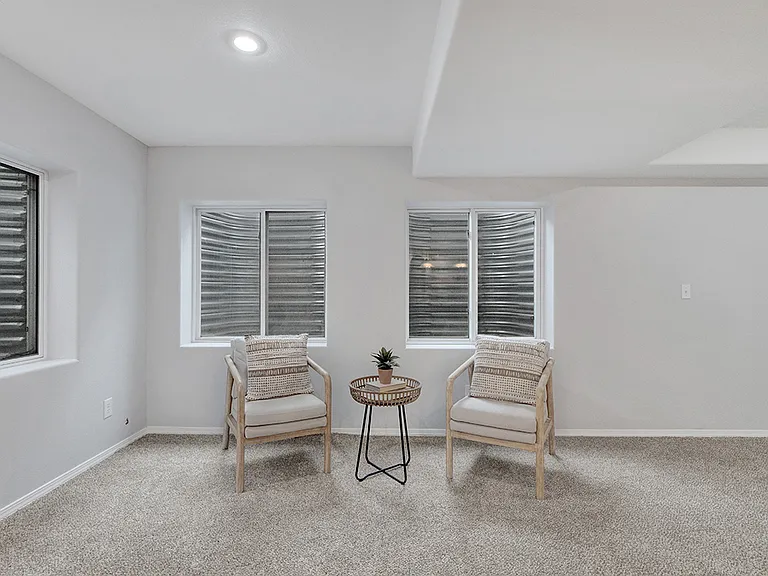 8335 Saint Helena Dr — Photo 34