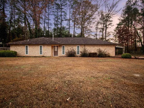 (undisclosed Address), Magnolia, AR 71753