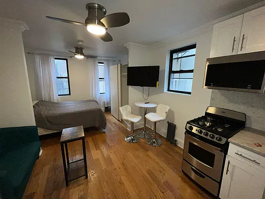 Rented by GPS Realty NYC | media 16