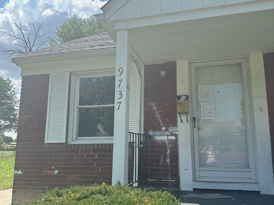 1st image of 9737 Camley St