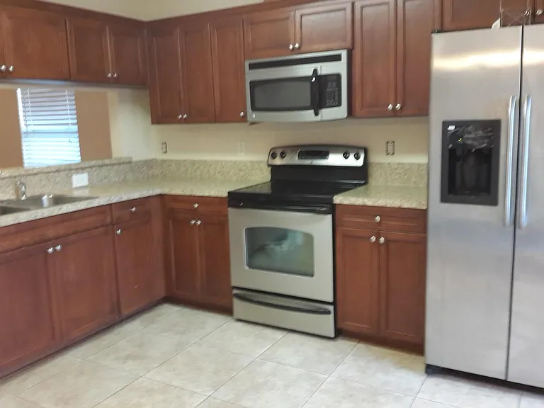 5269 Montejo Dr — Photo 2