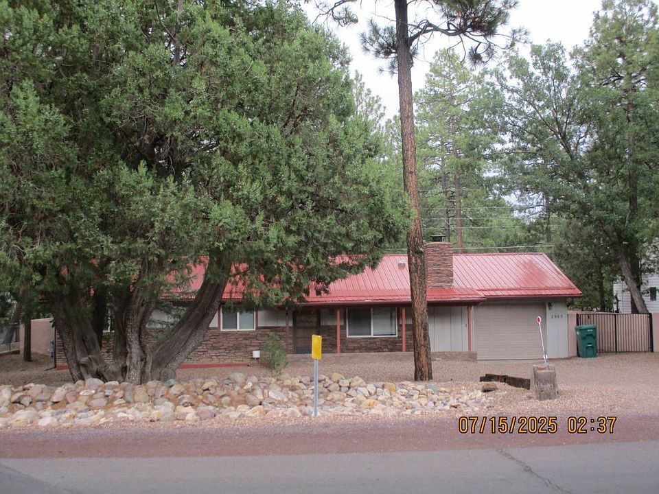 1st image of 2563 Lockwood Dr