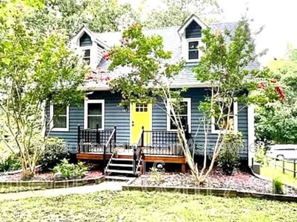 147 Birch Ln, Arden, NC 28704