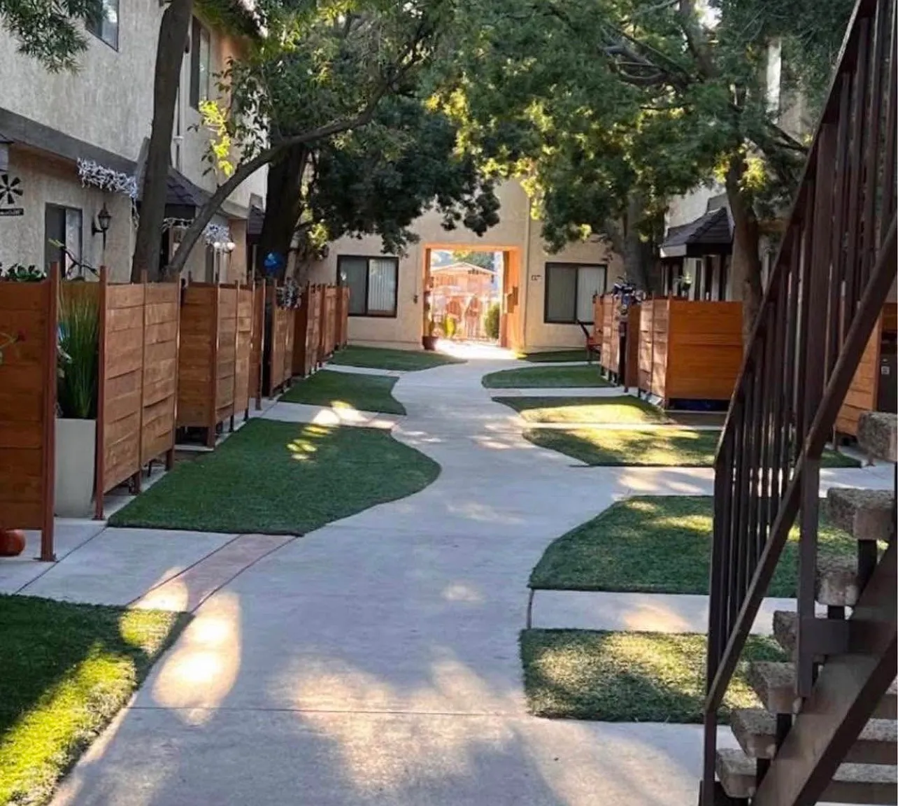 2 bed, 1.5 bath, $2,350 — Photo 2