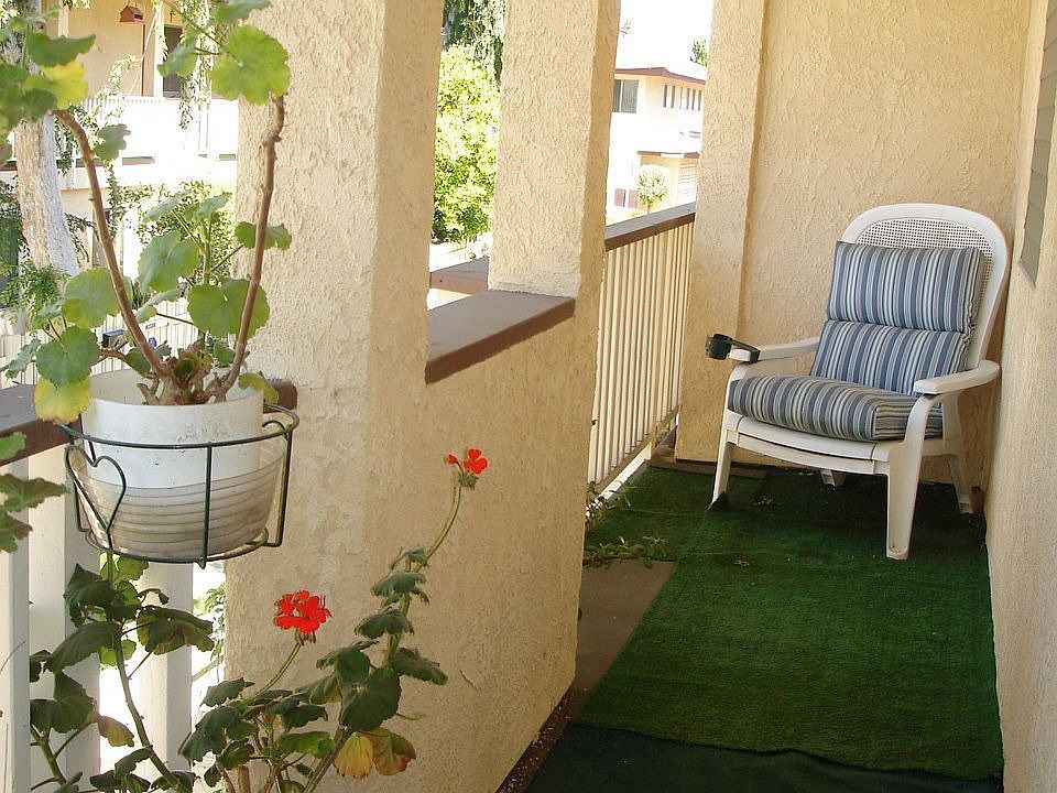 Balcony off M/Bedroom