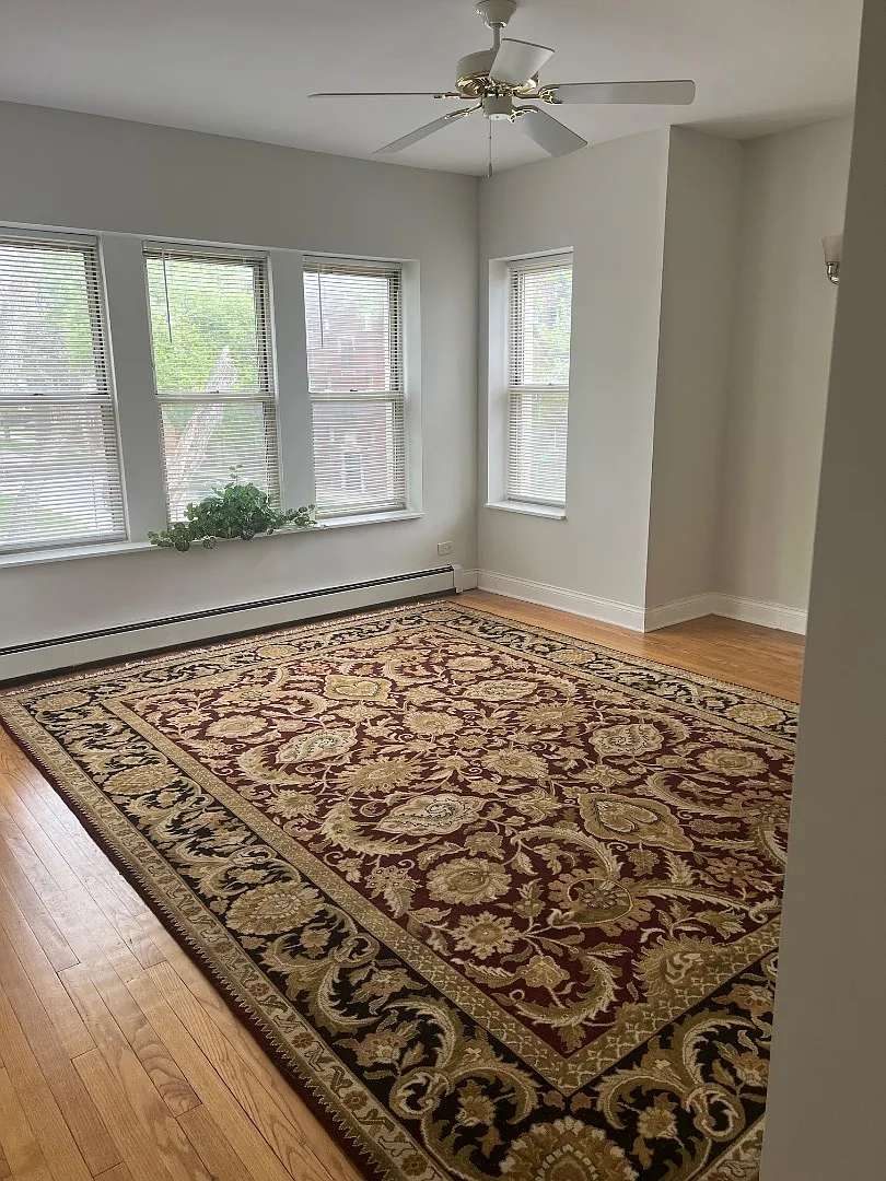 8056 S Luella Ave - 8058 2nd floor — Photo 3