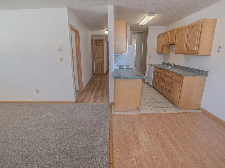 Windwood Estates — Photo 2