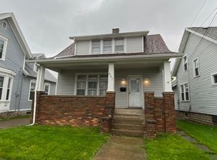 921 Hayes Ave, Sandusky, OH 44870