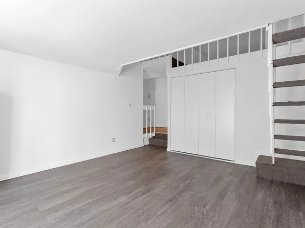 88 Fulton Street image 4 of 12