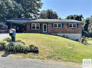 1225 Greenwood Dr, Danville, VA 24540