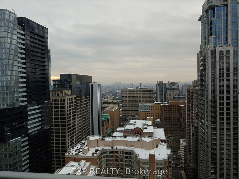 386 Yonge St #3115 — Photo 25