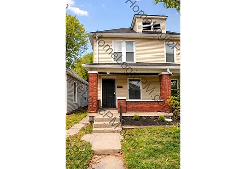 1344 N Dearborn St Photo 1