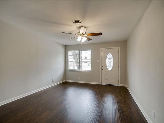 3rd image of 2728 Cedar Park Blvd
