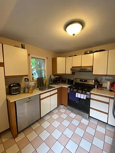 15 Pleasant Pl Photo 1