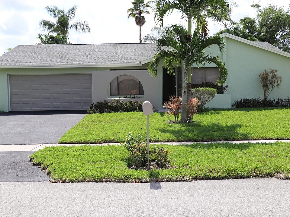 1st image of 4274 NW 95th Ter