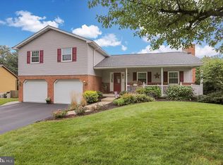 310 Fairview Rd, Reading, PA 19606