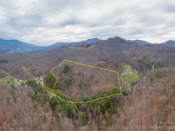 1304 Blanton Branch Rd, Sylva, NC 28779