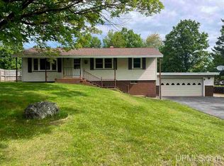 260 S Rose St, Ishpeming, MI 49849