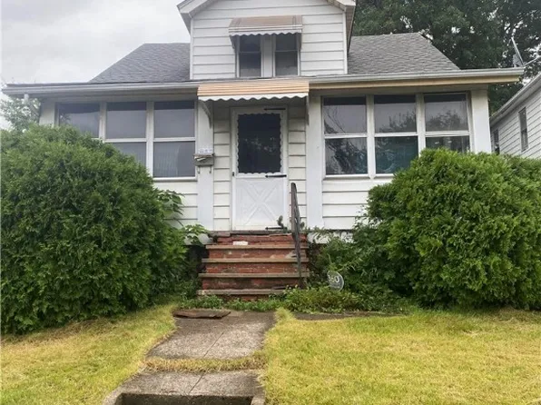 1559 Clermont Rd, Cleveland, OH 44110