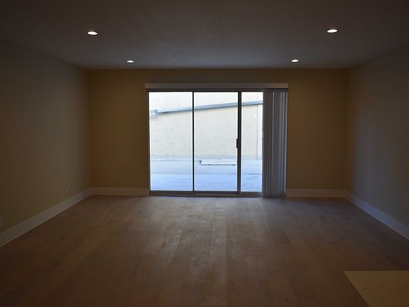 3rd image of 315 Wayne Pl APT 107