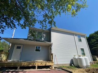 122 Sanders Rd, Pen Argyl, PA 18072