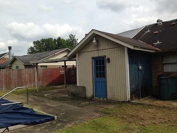 4th image of 5717 Ainsworth Dr