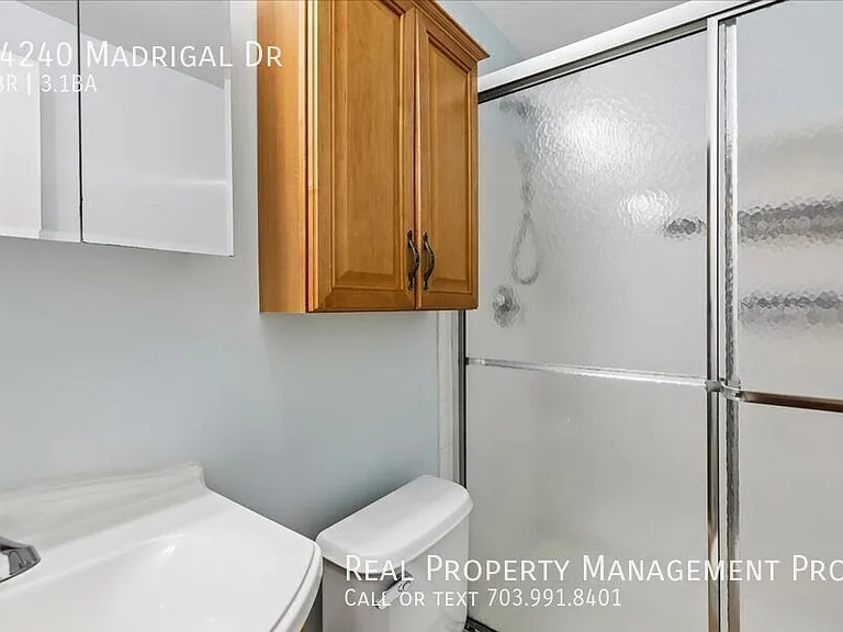 14240 Madrigal Dr — Photo 24