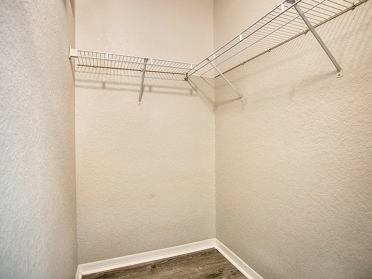 walk-in closet