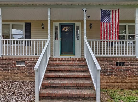 5th image of 135 Quail Dr