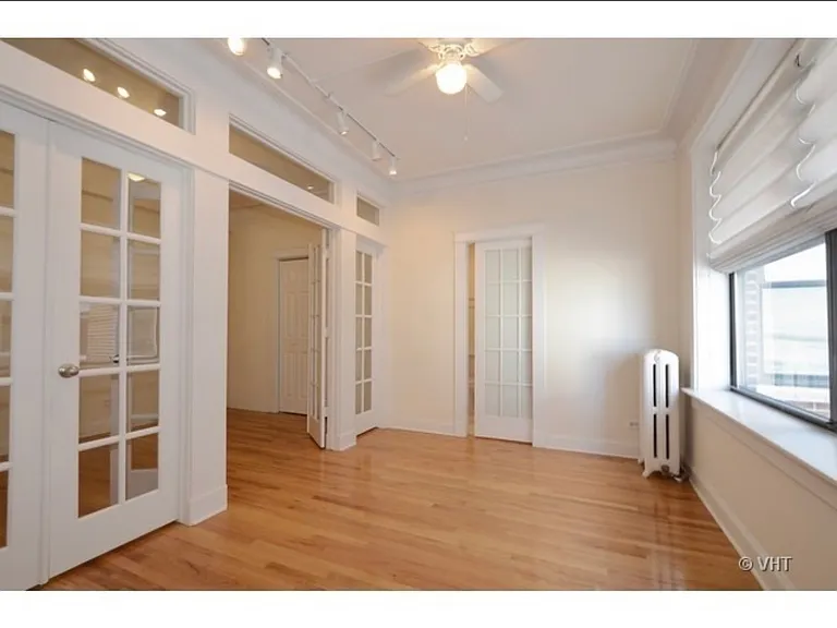 1205 W Sherwin Ave #312 — Photo 10