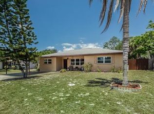 1112 Sunnydale Dr, Clearwater, FL 33755