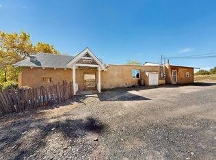 262 Los Pinos Rd #A, Santa Fe, NM 87507