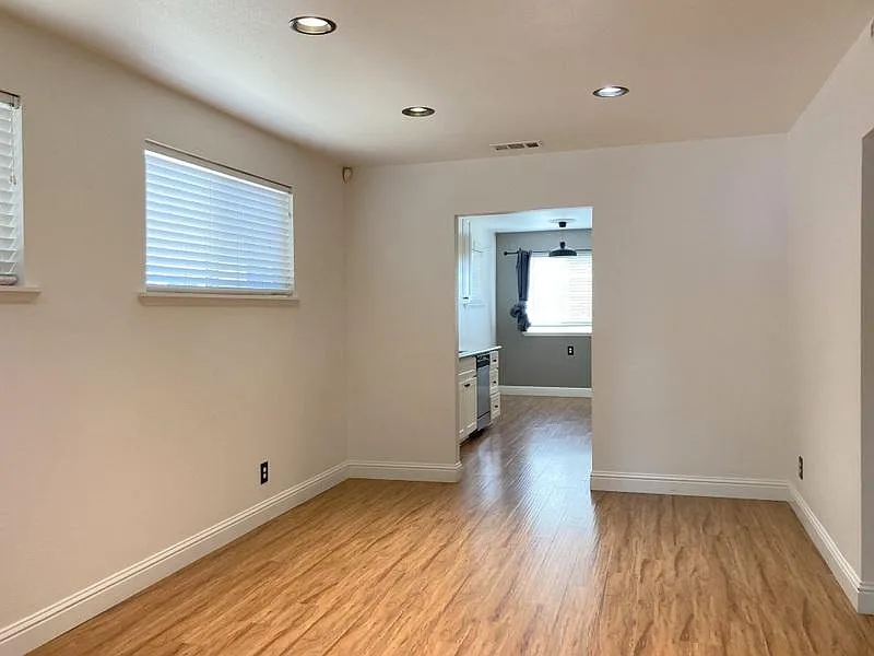 1008 X St — Photo 3