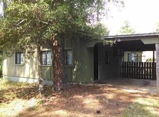 1390 Bayshore Ct, Gulf Breeze, FL 32563