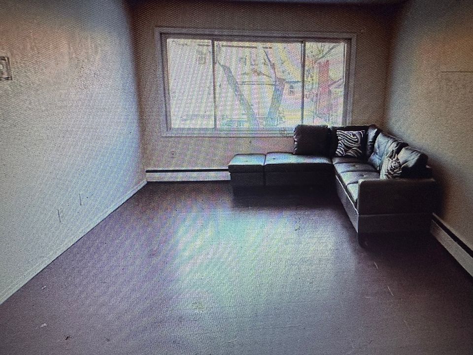 1st image of 2908 16th Ave S #2