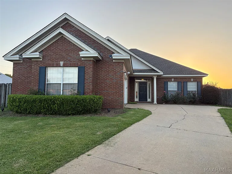 9506 Greythorne Ct — Photo 1