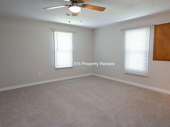 5th image of 516 W Summit St