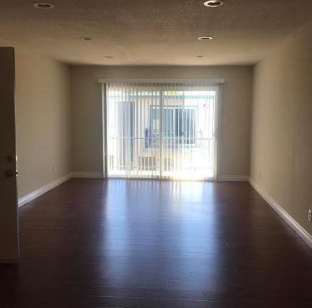 3rd image of 3891 Starview Dr APT 3