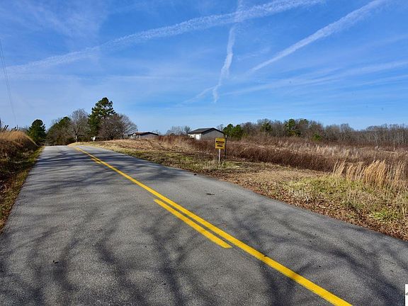 3rd image of 0 Roosevelt Rd