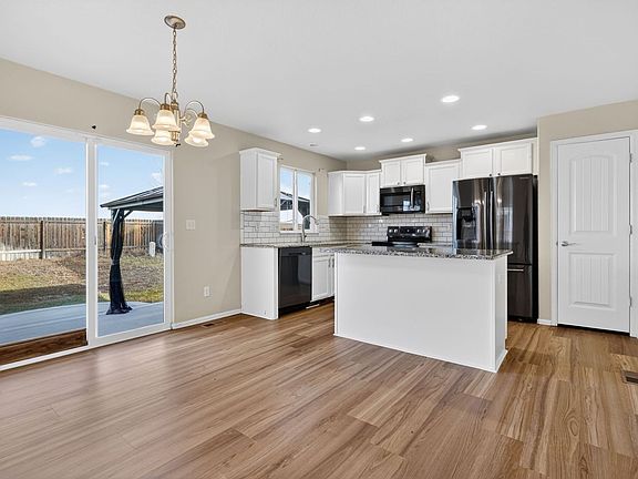 5th image of 10202 Silver Stirrup Dr