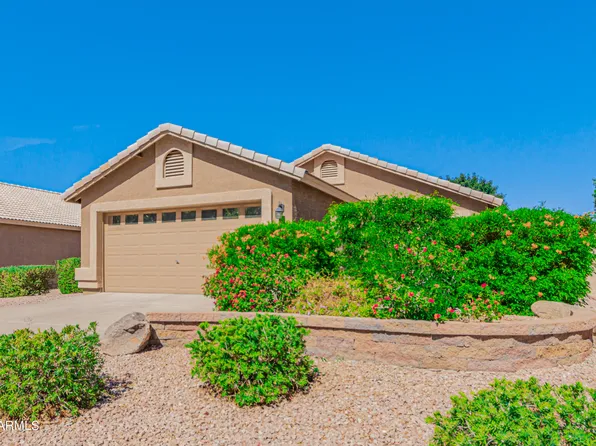 140 W BETSY Lane, Gilbert, AZ 85233