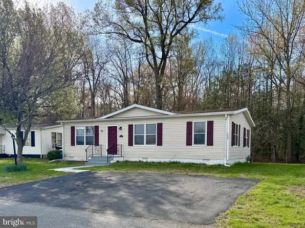 122 Beth Pl, Dover, DE 19901