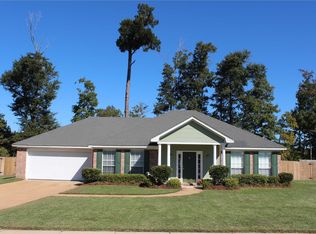 168 Oak Grove Dr, Brandon, MS 39047