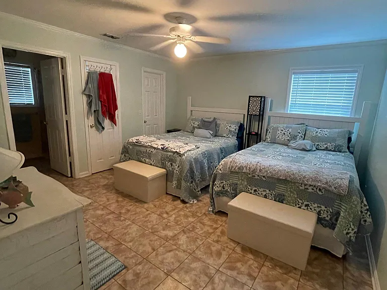 656 Hickory Bluff Dr #2 — Photo 4