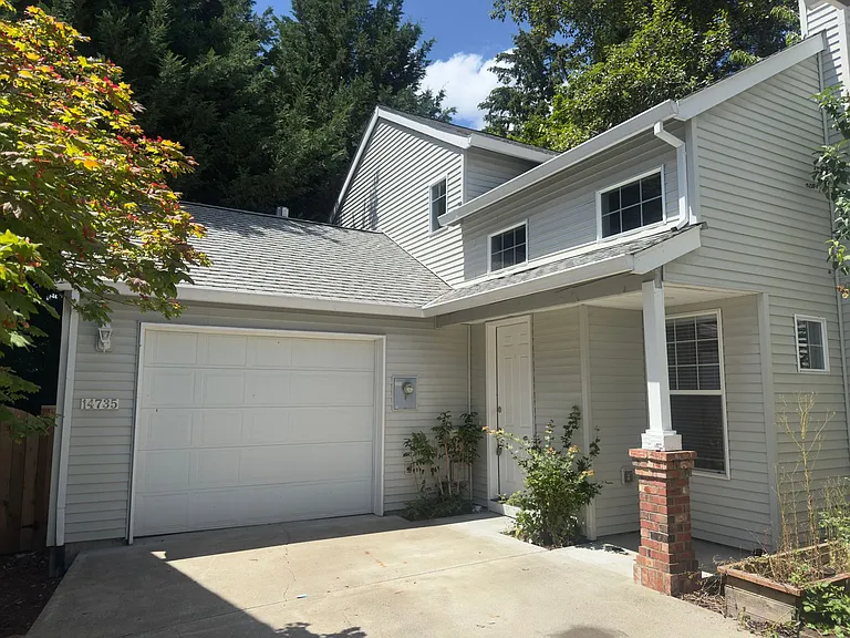 14735 SW Redbud Way — Photo 1